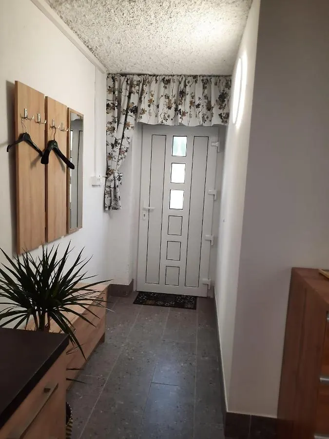 Studio Primani Secovlje 0*,