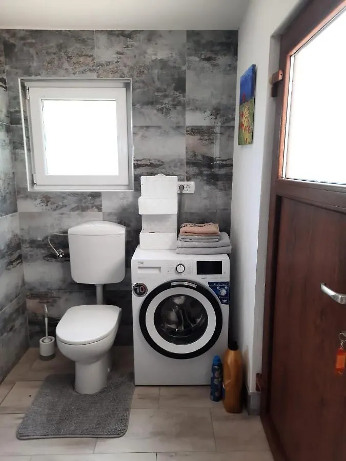Apartment Studio Primani Secovlje